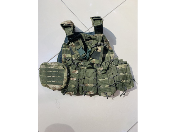 Плитоноска бронежилет тактическая военная Multicam
