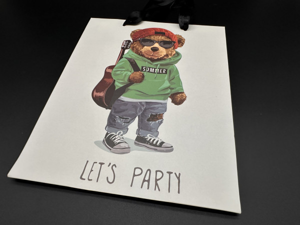 Подарунковий пакет. Lat's Party.   18х23х8см