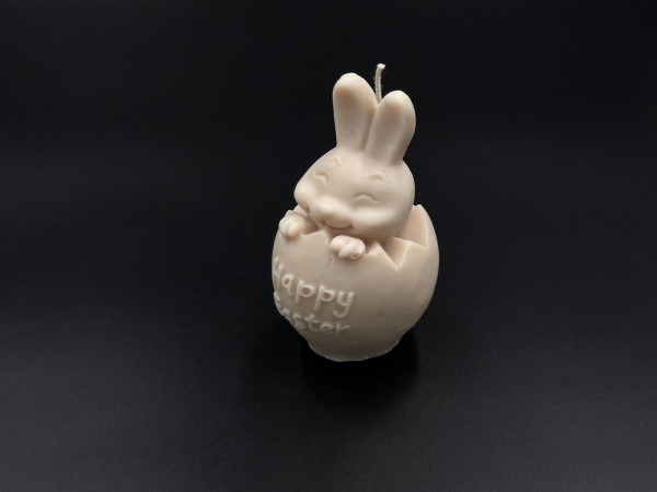 Свічка соєва "Happy Easter "зайчик в яйці 10см 125грам. Колір бежевий.