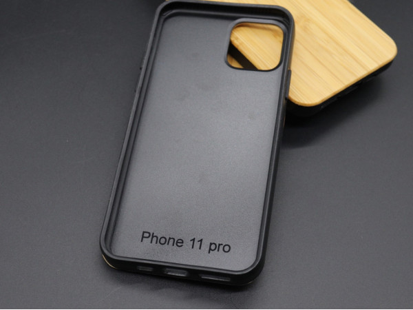 Дерев'яний чохол на смартфон iPhone 11 PRO "Бамбук" протиударний під гравіювання