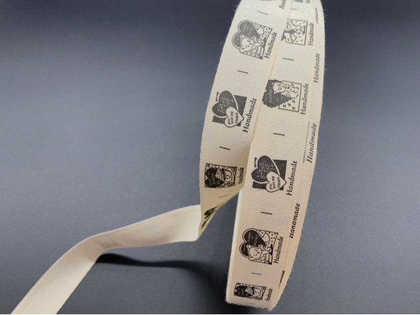 Стрічка декоративна з візерунком. HandMade. 2,5 см