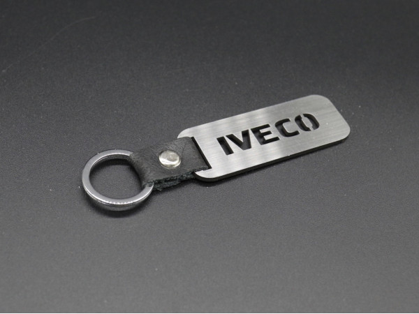 Брелок металевий. IVECO. 10х2,5см
